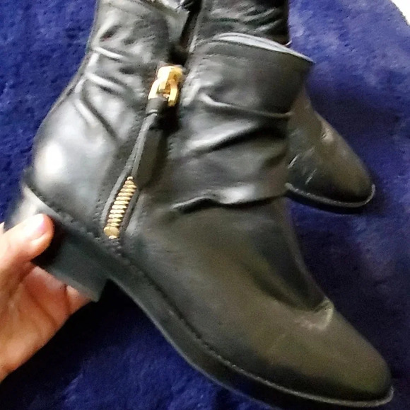 Cole Haan Grand 360 woman's ankle leather booties, 2 side zippers - Picture 2 of 7